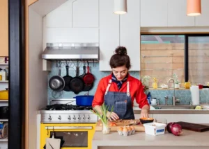 Stacking in a Kitchen Cabinet